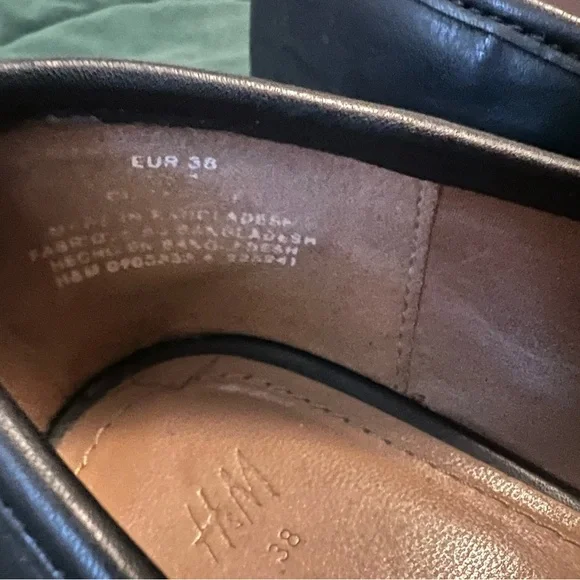 H&M Black Loafers with Horsebit Detail - Picture 5 of 6